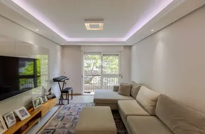 Apartamento com 3 quartos à venda na Avenida Coronel Lucas de Oliveira, 1500, Petrópolis, Porto Alegre