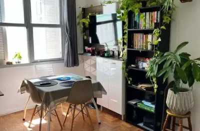 Apartamento com 2 quartos à venda na Rua Dona Zulmira, 499, Cavalhada, Porto Alegre