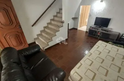 Sobrado à venda na regente feijó - 3 dormitórios, quintal amplo e excelente localização!