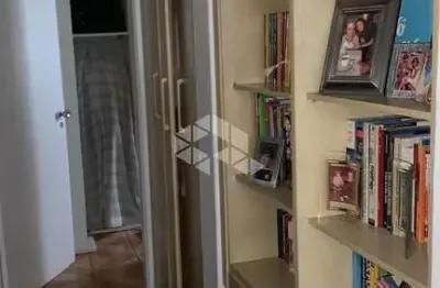 Apartamento de 2 dormitorios no bairro centro - florianopolis/sc