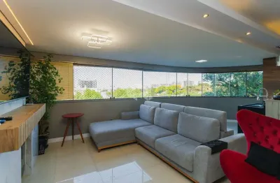 Apartamento de 3 dormitórios e 2 vagas individuais totalmente reformado no coração do bairro boa vista