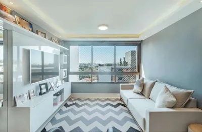 Apartamento à venda, 2 Dormitórios, 1 suíte, 2 vagas de garagem, ensolarado, elevador, infra, bairro Higienópolis, Porto Alegre/RS.