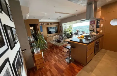 Apartamento à Venda no Brooklin com 1 Quarto e 2 Vagas de Garagem