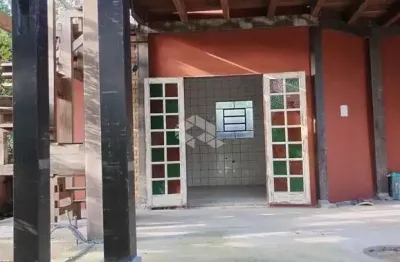 Casa com terreno amplo, uso versátil e alto potencial de valorização