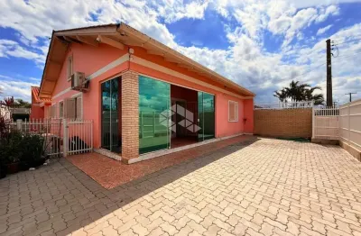 Casa térrea 2 dormitórios/quartos na praia de Atlântida Sul em Osório/RS