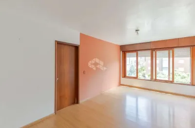 Apartamento 3 dormitórios com dependencia e 01 vaga de garagem no Moinhos de Vento em Porto Alegre