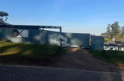 Terreno plano e amplo em um dos condomínios mais belos de Santa Cruz do Sul, Country Ville.