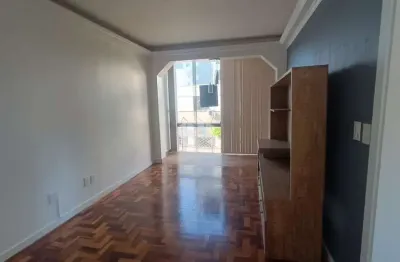 Apartamento com 2 dormitórios e 1 vaga - Bairro Passo D'Areia