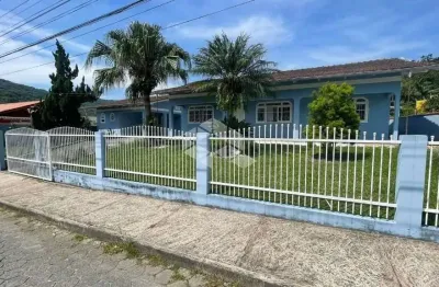 Casa com 3 dormitórios à venda + edícula por R$ 550.000 - Progresso - Blumenau/SC