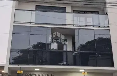 Apartamento á venda com dois quartos no bairro Nossa Senhora Medianeira em Santa Maria RS