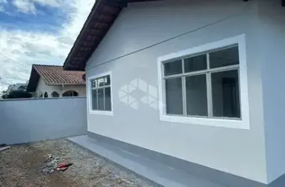 Casa com 2 quartos à venda na José Steil, 45, Centro, Tijucas