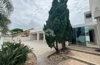 Casa com 4 quartos à venda na Monsenhor Augusto Zucco, 450, Centro, Tijucas