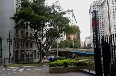 Kitnet / Stúdio à venda na Rua Doutor Falcão Filho, Centro, São Paulo