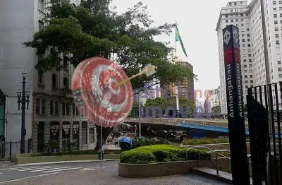Kitnet / Stúdio à venda na Rua Doutor Falcão Filho, Centro, São Paulo