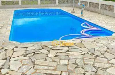 Chacará a venda na região de guararema com 2 Pisinas Adulto e infantil