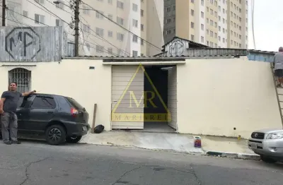 Otima localização  a 100 metros da vereador joão de lucca  ,fácil acesso abc , baixada