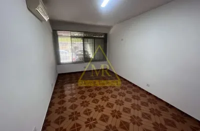 Casa com 3 quartos para alugar na Rua Doutor Abelardo Vergueiro César, --, Vila Alexandria, São Paulo