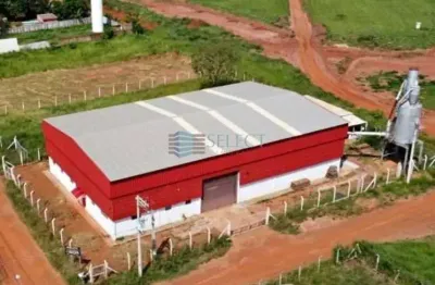 Barracão para alugar  900 m²    chácara recreio parque do sabiá (zona rural)