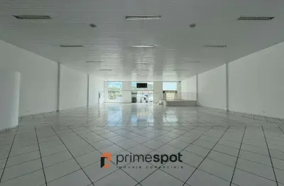 Excelente loja com 16 vagas de estacionamento na Av. Marechal Floriano Peixoto - 290 m2