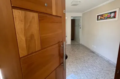 Apartamento com 2 quartos para alugar na Avenida Ezelino da Cunha Glória, 593, Jardim Marica, Mogi das Cruzes