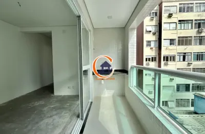 Apartamento novo  na quadra da praia - embaré - 2 suítes- 1 vaga