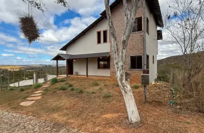 Sitio à venda, com porteira fechada no condomínio recanto das araras, em jaboticatubas