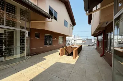 Sala comercial com 1 sala para alugar na Rua Francisco Derosso, 2065, Xaxim, Curitiba