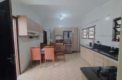 Casa com 3 dormitórios à venda, 152 m² por r$ 800.000,00 - maracanã - praia grande/sp