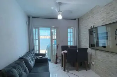 Casa com 2 quartos à venda na Rua Lindaura dos Santos Aguiar, Jardim Imperador, Praia Grande