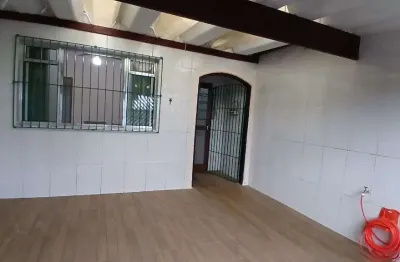 Casa com 1 quarto à venda na Avenida Guido Mangioca, Balneário Pires, Praia Grande