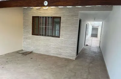 Casa com 2 quartos à venda na Avenida Lincoln, Vilamar, Praia Grande