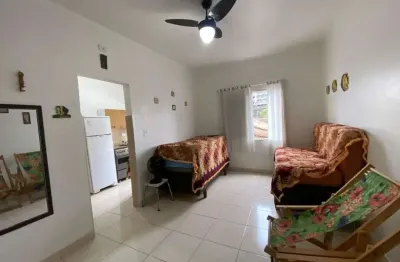Kitnet / Stúdio para alugar na Rua Flausina de Oliveira Rosa, Vilamar, Praia Grande