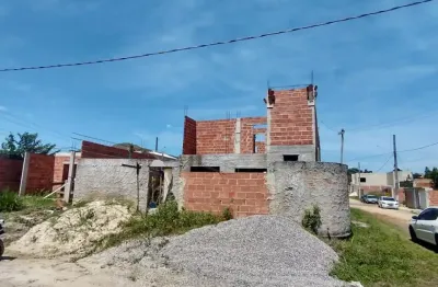 Casa 3 quartos, sendo 1 suíte com varanda, quintal, casa com aproximadamente 160 metros quadrados, fica no condomínio residencial orquídeas 1277 ( mendanha )