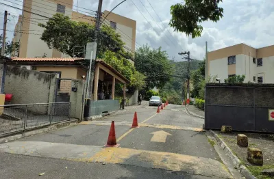 Apartamento junto ao centro de cg, 3 quartos, vaga de garagem, vai andando para estação de ônibus e trem