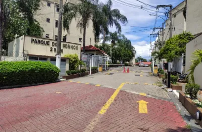 Apartamento na estrada do mendanha, 3 quartos, sol da manhã, varanda, vaga de garagem , vista livre, condução na porta do condomínio