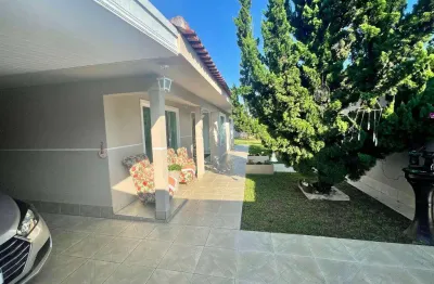 Casa residencial com 3 quartos  à venda, 215.00 m2 por r$860000.00  - roca grande - colombo/pr