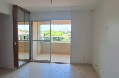 Apartamento muito bonito, com 82 m², 3 dormitórios (sendo 1 suíte) e sala integrada à varanda, com vista agradável e ótima iluminação natural.