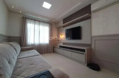 Casa geminada à venda, 3 quartos, 1 suíte, 2 vagas, revoredo - tubarão/sc