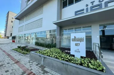 Sala comercial para alugar no Dehon, Tubarão 