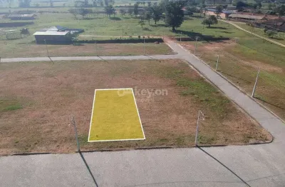 Terreno unindo a tranquilidade da natureza com a comodidade da vida urbana!