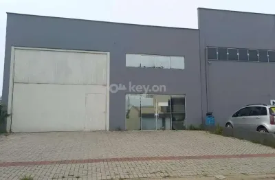 Barracão / Galpão / Depósito para alugar na Vila Esperança, Tubarão 