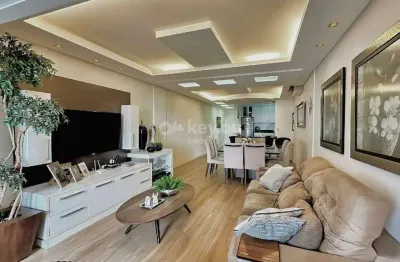Oportunidade: apartamento espaçoso no centro de tubarão – 8º andar, de frente