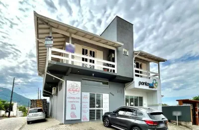 Oportunidade de casa + salas comerciais no bairro bom pastor – tubarão/sc