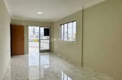Apartamento amplo e bem localizado no edifício beatriz - vila moema, tubarão