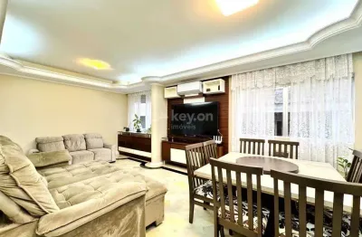 Apartamento semi-mobiliado de 3 quartos no edifício zandavalle - centro de tubarão