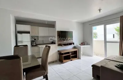 Apartamento semi mobiliado no jardim europa residence - bairro passagem, tubarão/sc