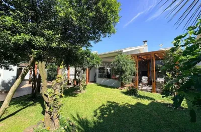 Casa com 6 quartos à venda no Dehon, Tubarão 