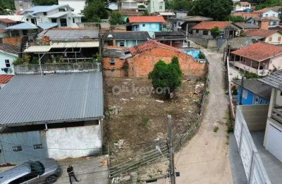 Terreno 252,24 m² à venda em Tubarão – Bairro Oficinas (Residencial/Comercial)