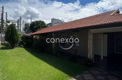 Casa de esquina para locação com 2 quartos, centro - toledo