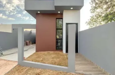 Casa à venda com 1 suíte + 2 quartos, centro - toledo/pr